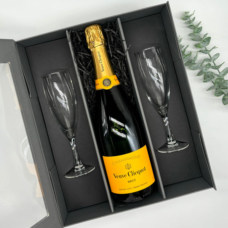 Veuve Clicquot Brut Champagne 75cl with 2 x champagne flutes in Luxury Gift Box