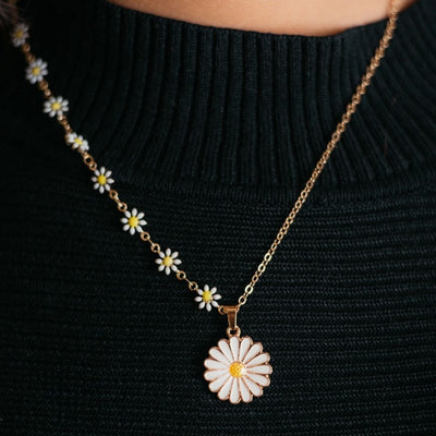 Collier ras du cou à breloques en forme de fleur de turquoise et de marguerite pour l'été